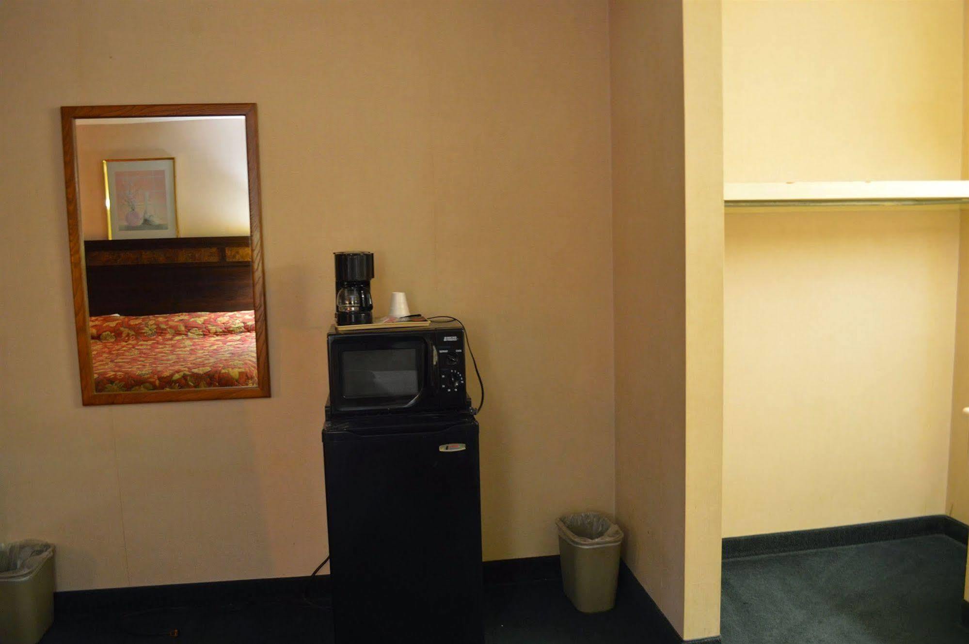 Economy Inn Carthage Luaran gambar